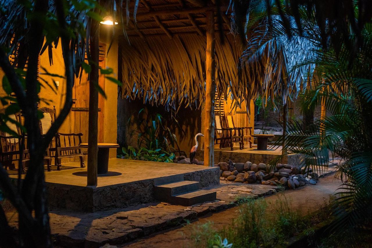 Private Organic House Bed & Breakfast Udawalawe Luaran gambar