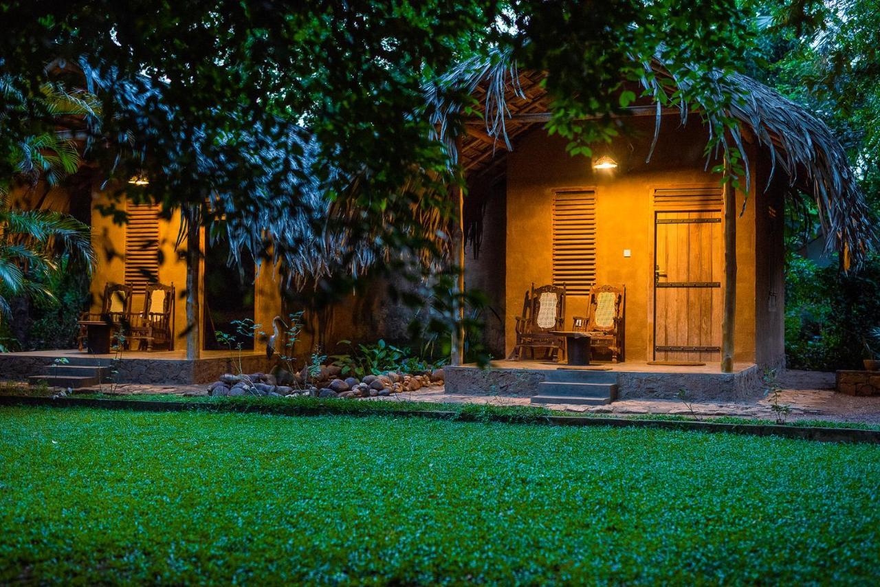 Private Organic House Bed & Breakfast Udawalawe Luaran gambar